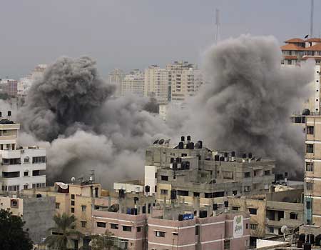 Bombardeo contra la Universidad Islámica